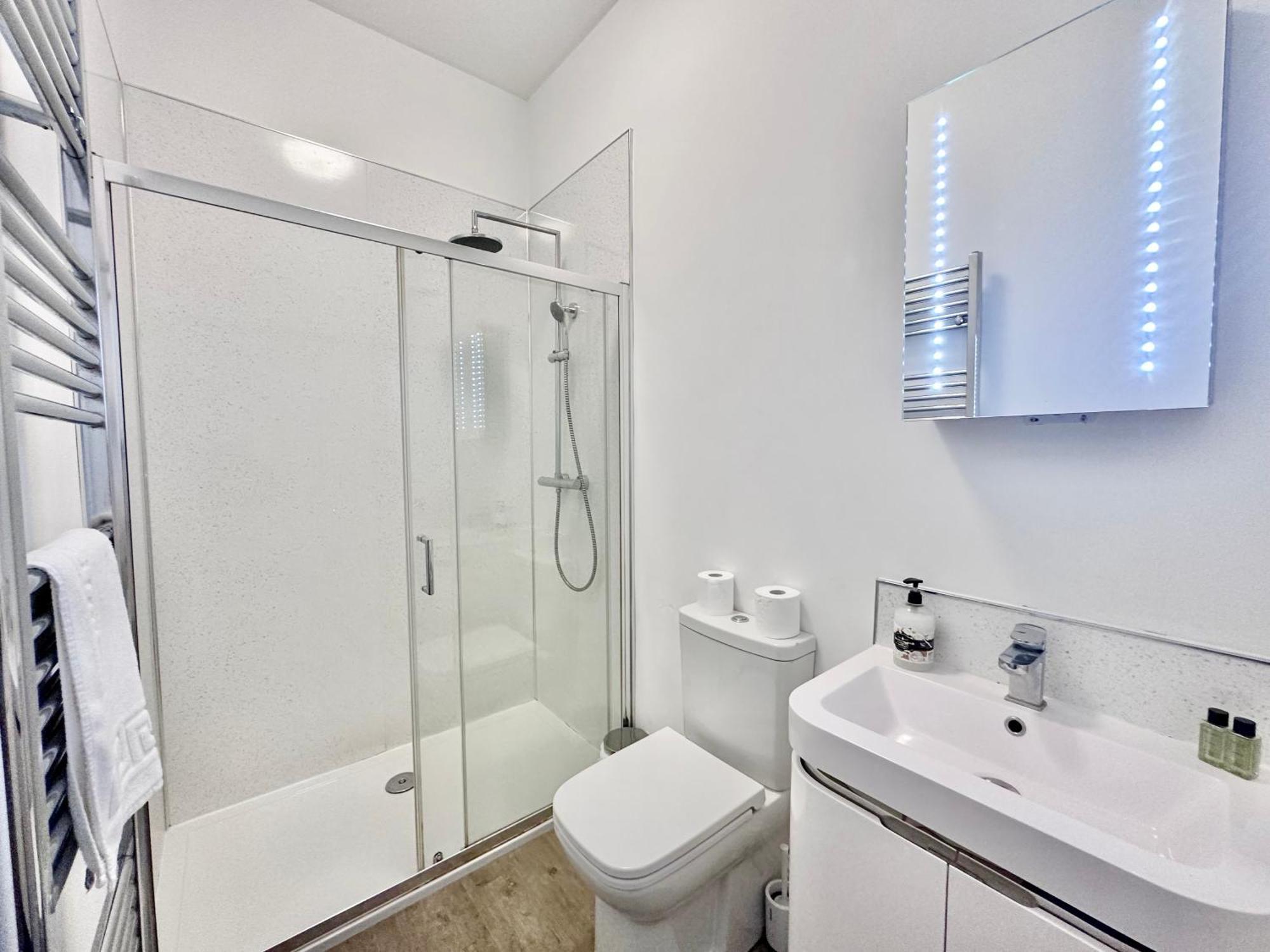 Clifford'S Reach At Bluebridge Court With Free Parking Leilighet York Eksteriør bilde
